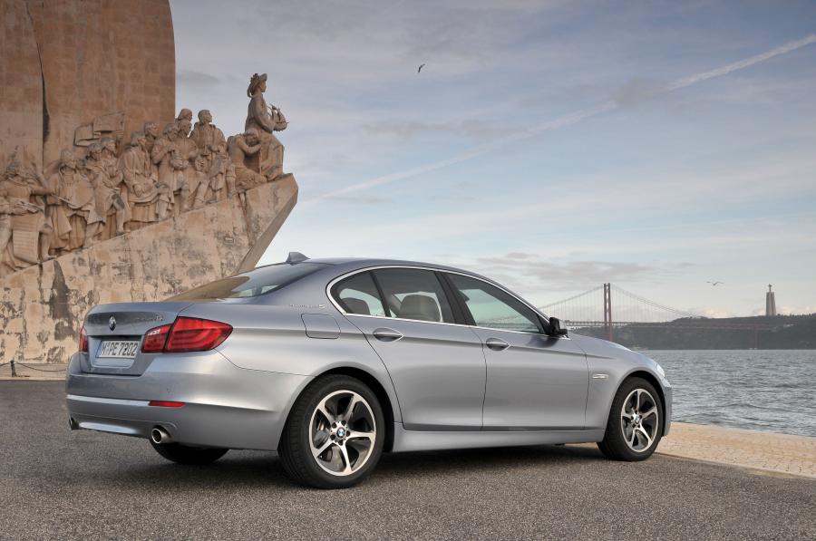  BMW ActiveHybrid 5 2012 года  (фото 78 из 157)